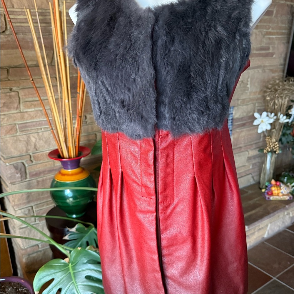 Elegant Long Vest trimmed with Fur